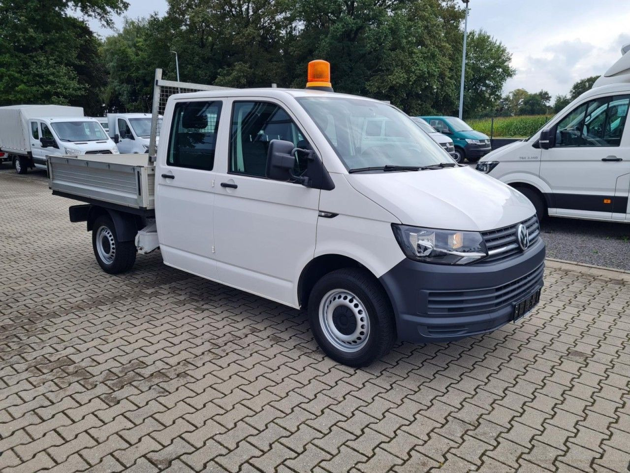 Volkswagen T6 Doka TDI LR AHK Leiterträger Klima STANDHEIZ - شاحنة مفتوحة: صورة 3 Volkswagen T6 Doka TDI LR AHK Leiterträger Klima STANDHEIZ - شاحنة مفتوحة: صورة 3
