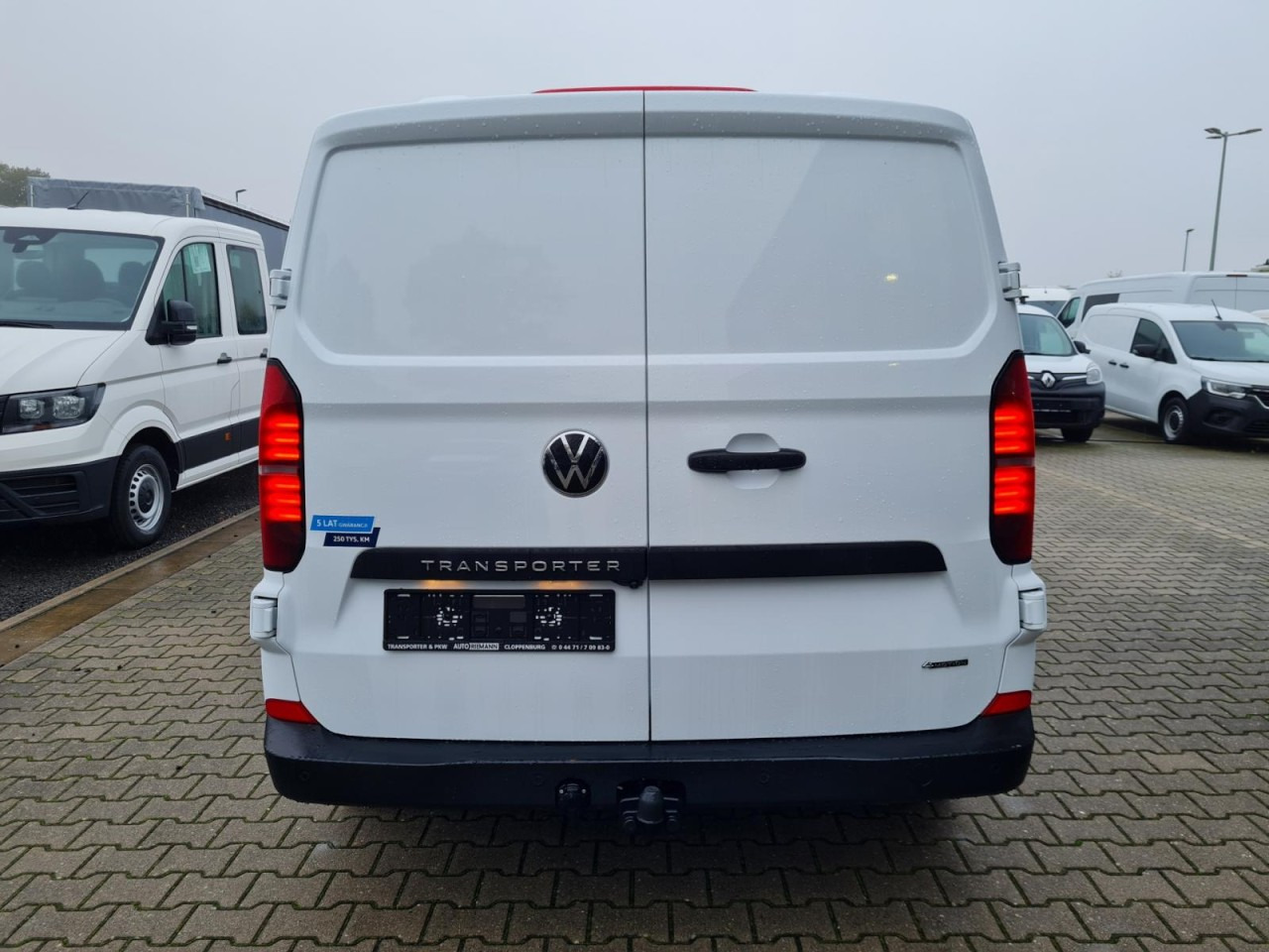 Volkswagen T7 Transporter Kasten TDI 4Motion LR L2H1 LED AUTOM. - فان المدمجة: صورة 5 Volkswagen T7 Transporter Kasten TDI 4Motion LR L2H1 LED AUTOM. - فان المدمجة: صورة 5