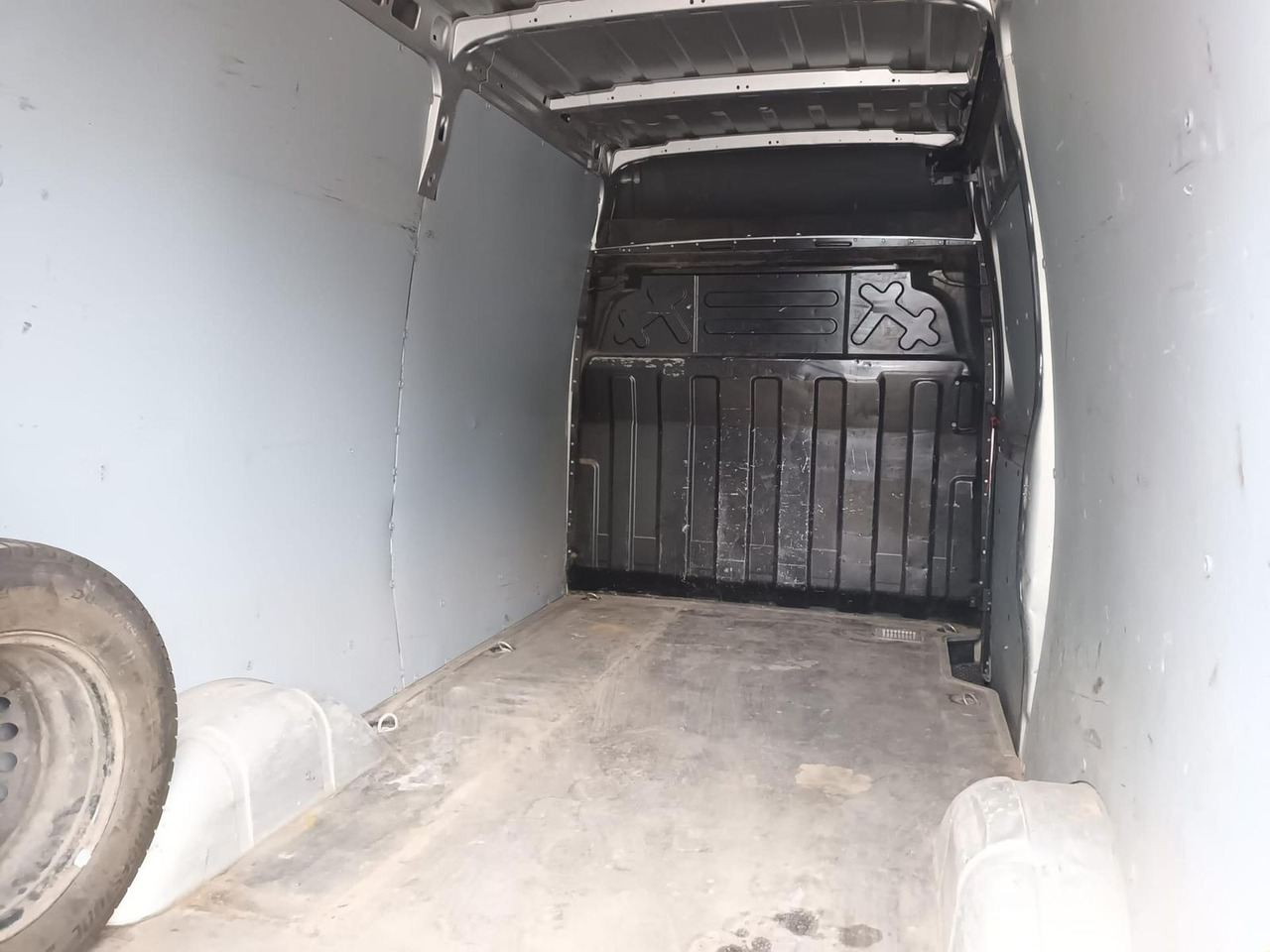 فان Iveco Daily 35S12V 3520L AHK Dachträger 85 kW (116 ...: صورة 6