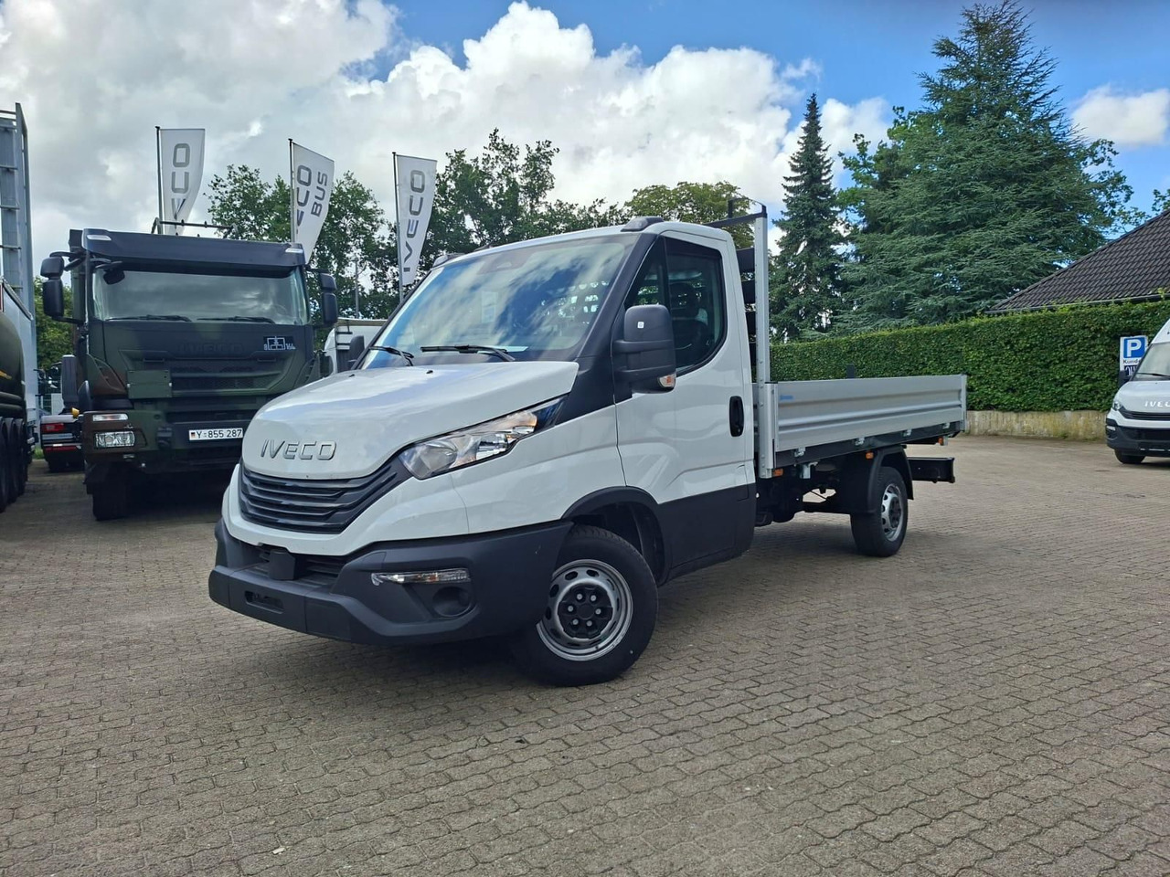 Iveco Daily 35S14A8Y Henschel 3-Seiten Kipper 100 k... - شاحنة مفتوحة: صورة 1 Iveco Daily 35S14A8Y Henschel 3-Seiten Kipper 100 k... - شاحنة مفتوحة: صورة 1
