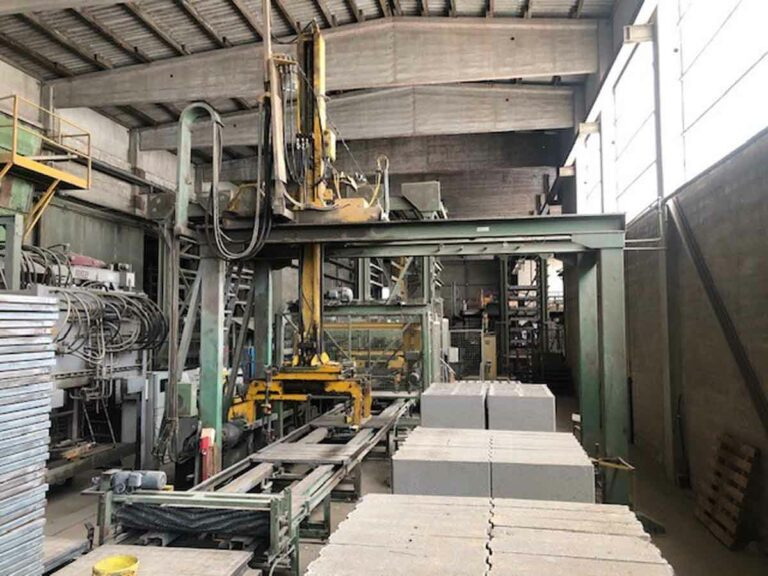 Henke Variant – Brick Manufacturing Plant / Steinfertigungsanlage - ماكينة البلوك: صورة 1 Henke Variant – Brick Manufacturing Plant / Steinfertigungsanlage - ماكينة البلوك: صورة 1