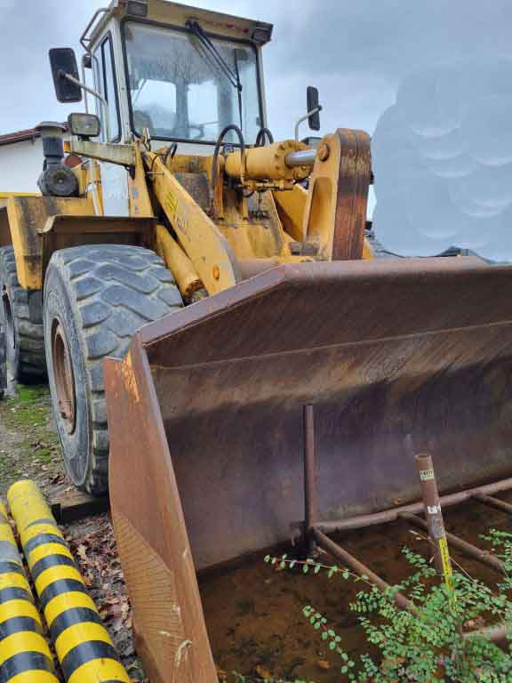 Liebherr L551 – wheel loader / Radlader - اللودر بعجل: صورة 1 Liebherr L551 – wheel loader / Radlader - اللودر بعجل: صورة 1