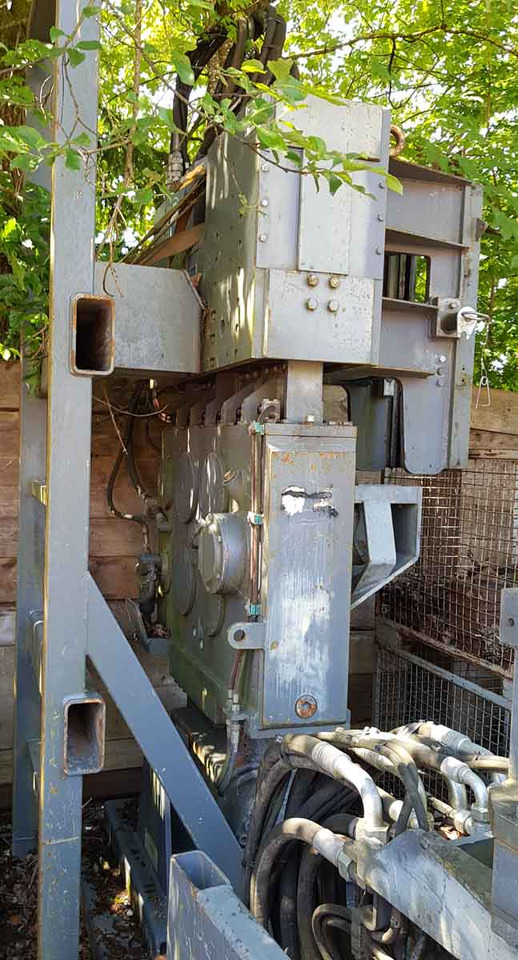 Liebherr LRB125 – pile driver / Rammgerät - برج الحفر: صورة 2 Liebherr LRB125 – pile driver / Rammgerät - برج الحفر: صورة 2
