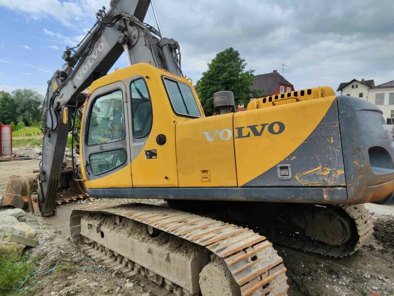 Volvo EC210 LC – excavator / Kettenbagger - حفار زحاف: صورة 1 Volvo EC210 LC – excavator / Kettenbagger - حفار زحاف: صورة 1