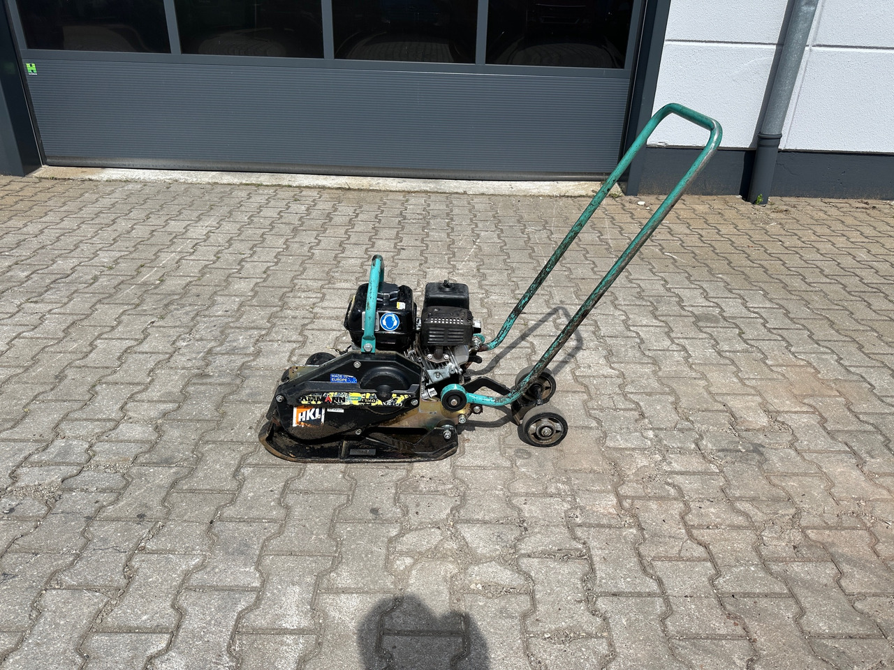 Ammann APF12/40 Rüttelplatte 69 kg - لوحة اهتزازية: صورة 2 Ammann APF12/40 Rüttelplatte 69 kg - لوحة اهتزازية: صورة 2