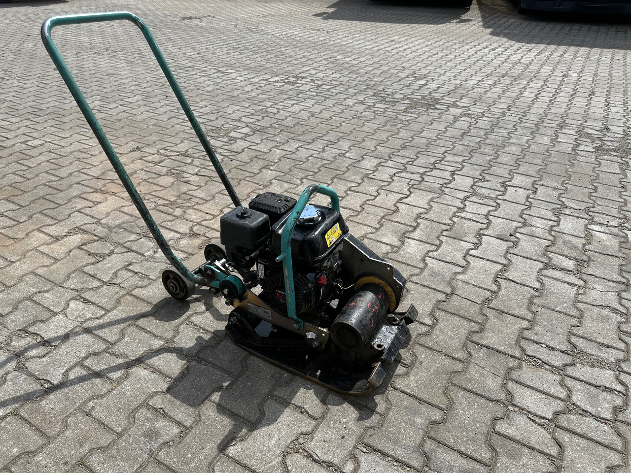 Ammann APF12/40 Rüttelplatte 69 kg - لوحة اهتزازية: صورة 4 Ammann APF12/40 Rüttelplatte 69 kg - لوحة اهتزازية: صورة 4