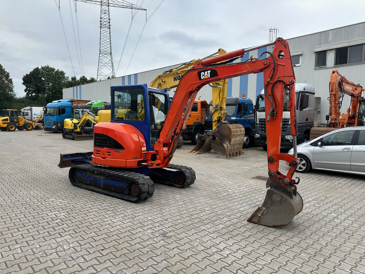 Caterpillar 305 CR Nullheck Minibagger MS03 - حفارة مُصَّغرة: صورة 3 Caterpillar 305 CR Nullheck Minibagger MS03 - حفارة مُصَّغرة: صورة 3