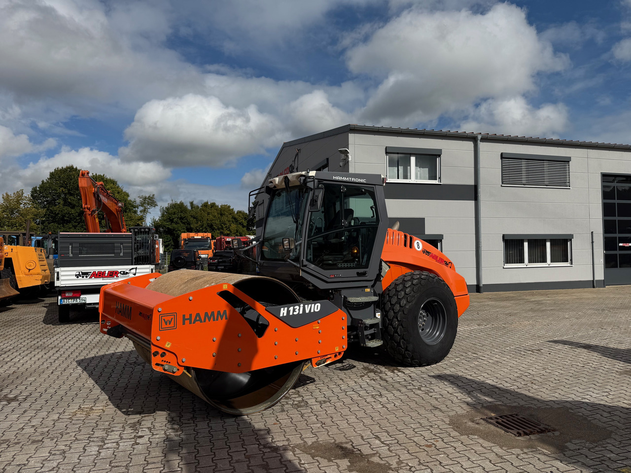 Hamm H13i VIO Oszillation Walzenzug TOP - مدحلة ضاغطة: صورة 2 Hamm H13i VIO Oszillation Walzenzug TOP - مدحلة ضاغطة: صورة 2