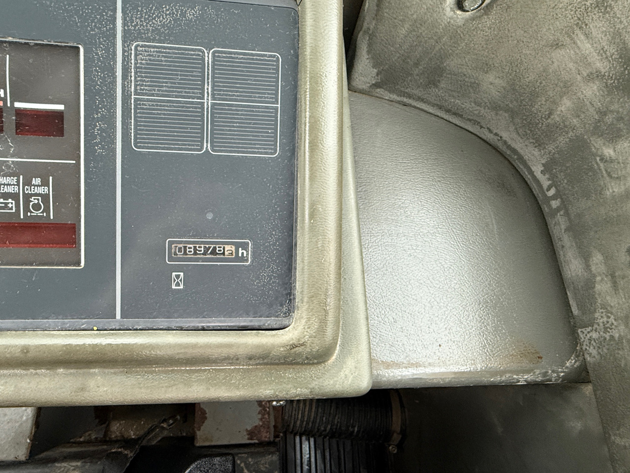 اللودر بعجل Komatsu Hanomag WA270-3 Radlader Klima: صورة 18