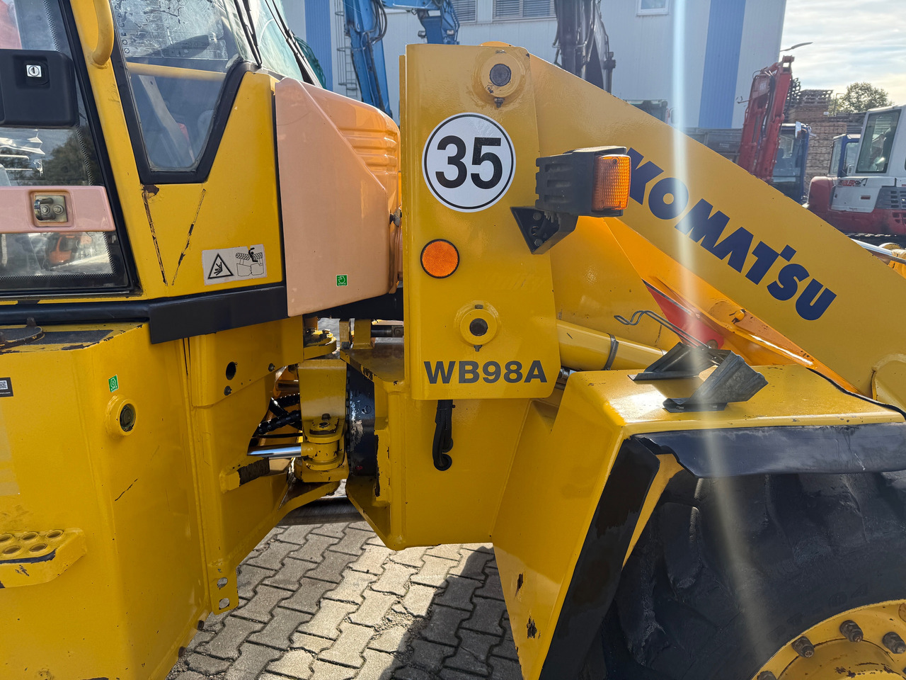 جرافة حفار Komatsu WB98A-2 Baggerlader SW: صورة 16
