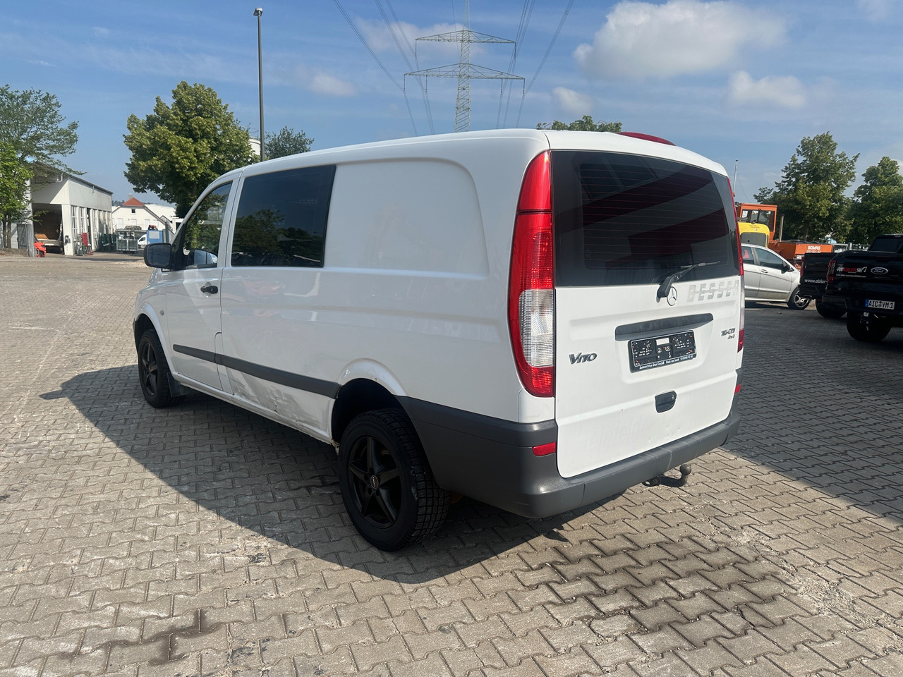 Mercedes-Benz 116 CDI Vito 4x4 Allrad - سيارة: صورة 5 Mercedes-Benz 116 CDI Vito 4x4 Allrad - سيارة: صورة 5