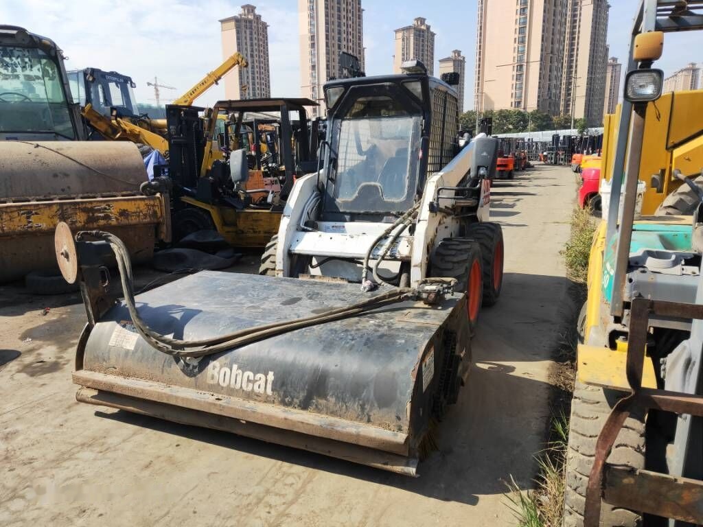 Bobcat S 160 - شيول صغير: صورة 5 Bobcat S 160 - شيول صغير: صورة 5