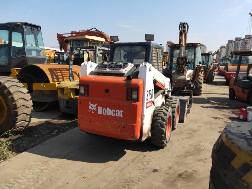 Bobcat S 160 - شيول صغير: صورة 3 Bobcat S 160 - شيول صغير: صورة 3