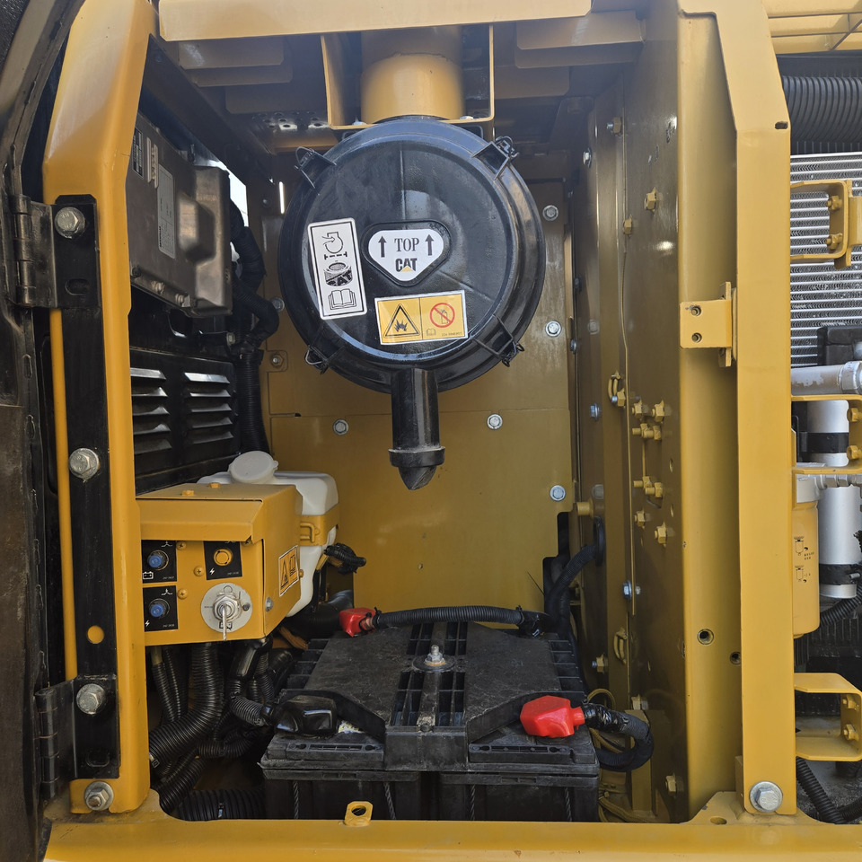 حفارة CATERPILLAR 320D: صورة 12 حفارة CATERPILLAR 320D: صورة 12