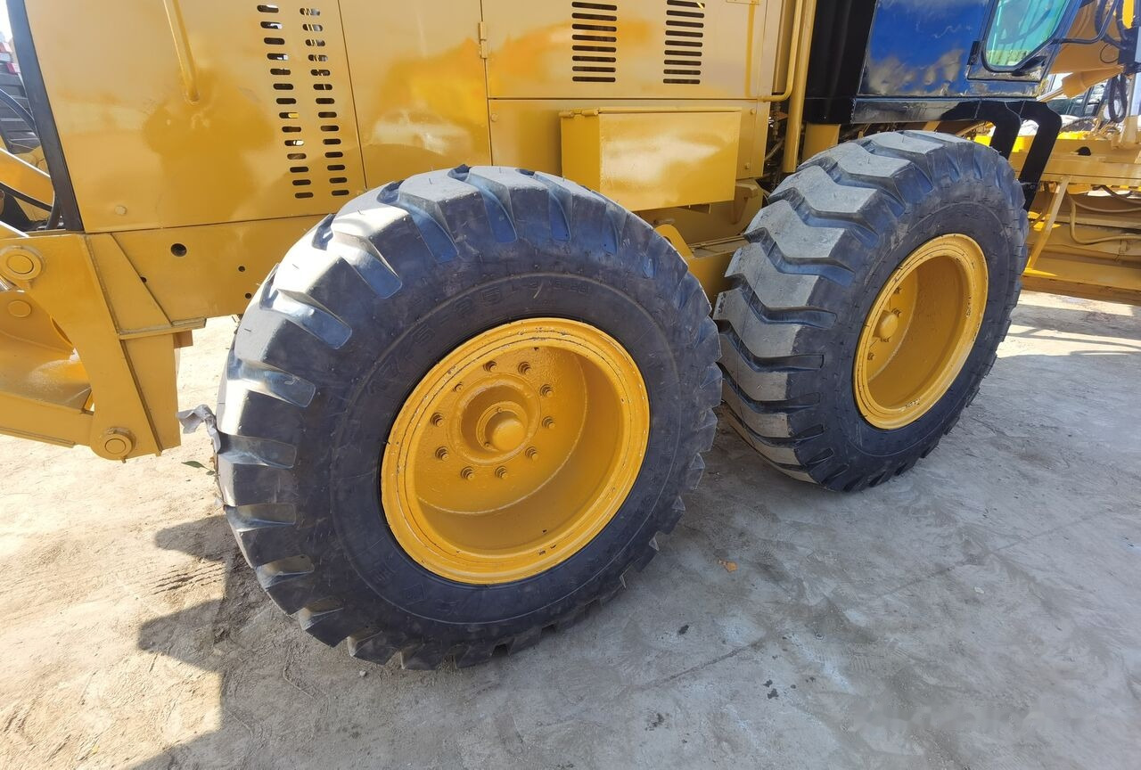 Caterpillar 140H - ممهدة: صورة 3 Caterpillar 140H - ممهدة: صورة 3