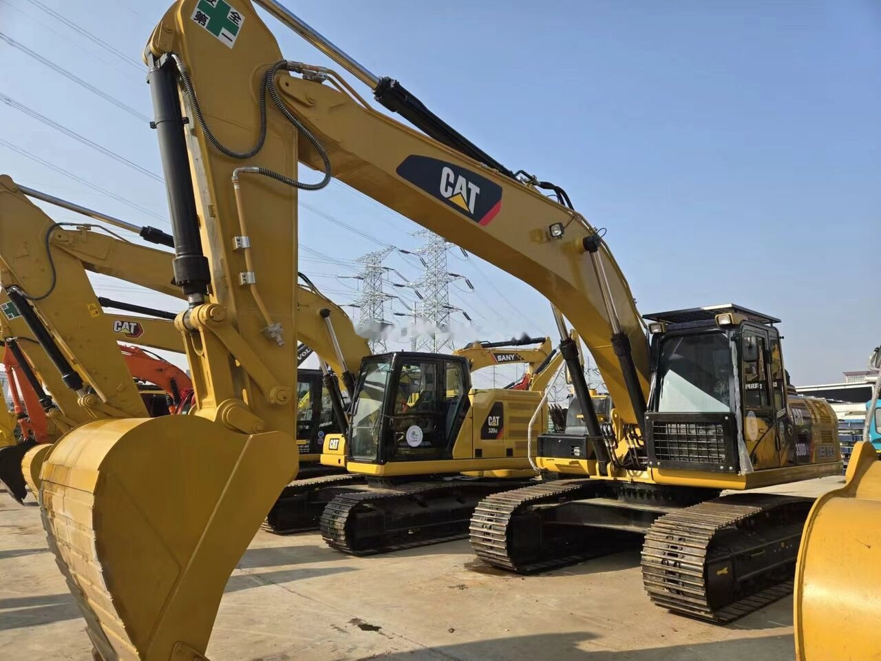 Caterpillar 330D2L - حفار زحاف: صورة 1 Caterpillar 330D2L - حفار زحاف: صورة 1