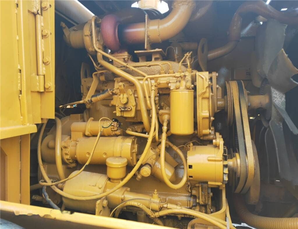 Caterpillar 936E - اللودر بعجل: صورة 3 Caterpillar 936E - اللودر بعجل: صورة 3