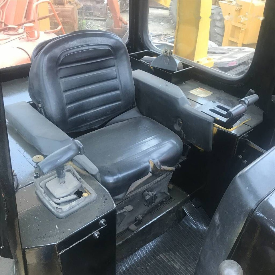 Caterpillar D 5 M LGP - جرافة: صورة 5 Caterpillar D 5 M LGP - جرافة: صورة 5