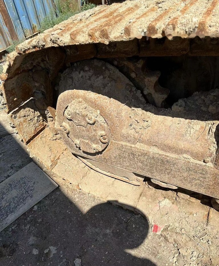 Caterpillar D6G-2 - جرافة: صورة 2 Caterpillar D6G-2 - جرافة: صورة 2