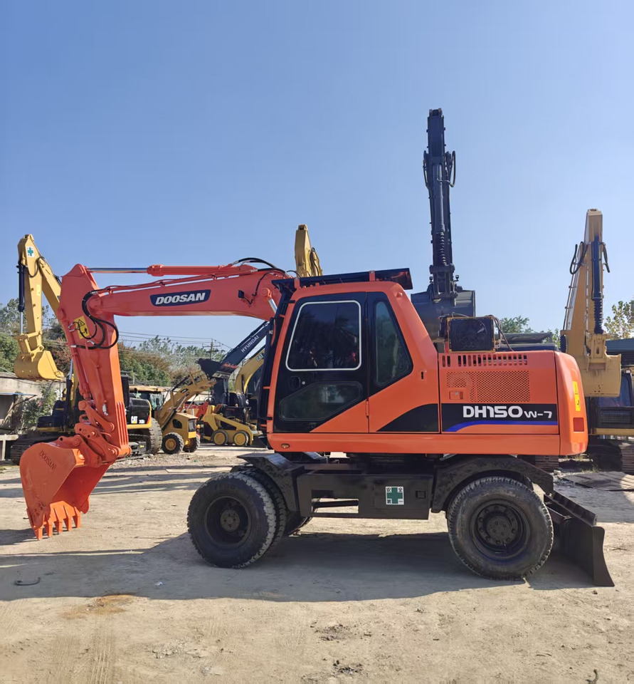 Doosan DH150W - حفارة دولاب: صورة 2 Doosan DH150W - حفارة دولاب: صورة 2
