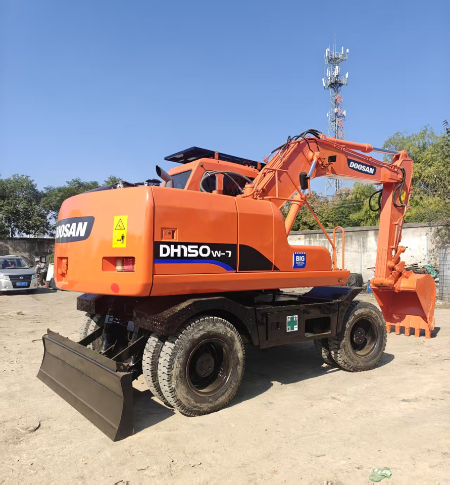 Doosan DH150W - حفارة دولاب: صورة 4 Doosan DH150W - حفارة دولاب: صورة 4