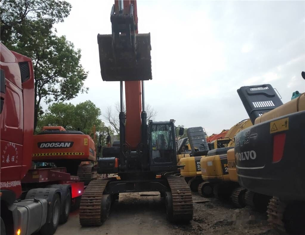 Doosan DX 530 LC-5 - حفار زحاف: صورة 2 Doosan DX 530 LC-5 - حفار زحاف: صورة 2