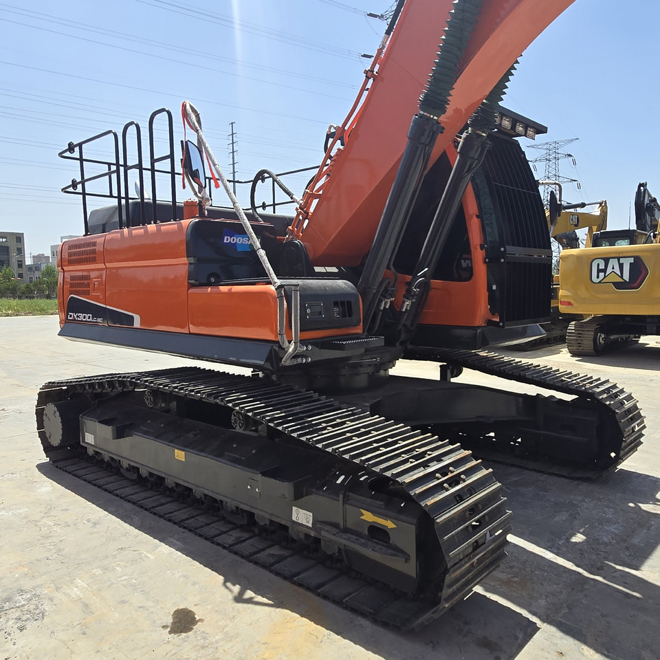 Doosan DX300 - حفارة: صورة 1 Doosan DX300 - حفارة: صورة 1