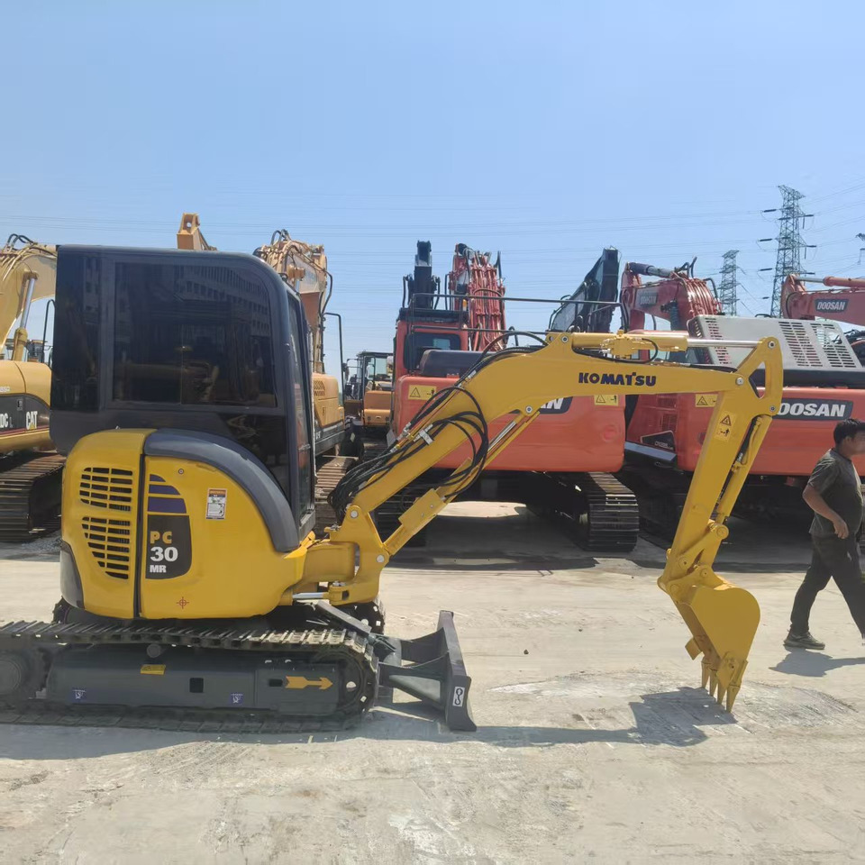 KOMATSU PC30MR - حفارة مُصَّغرة: صورة 1 KOMATSU PC30MR - حفارة مُصَّغرة: صورة 1