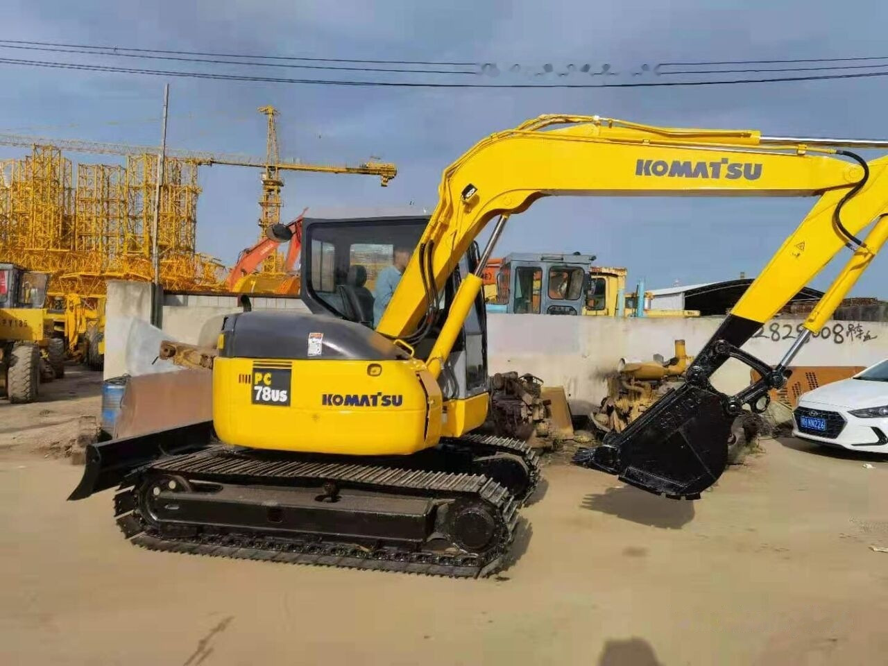 Komatsu PC78US - حفارة مُصَّغرة: صورة 1 Komatsu PC78US - حفارة مُصَّغرة: صورة 1