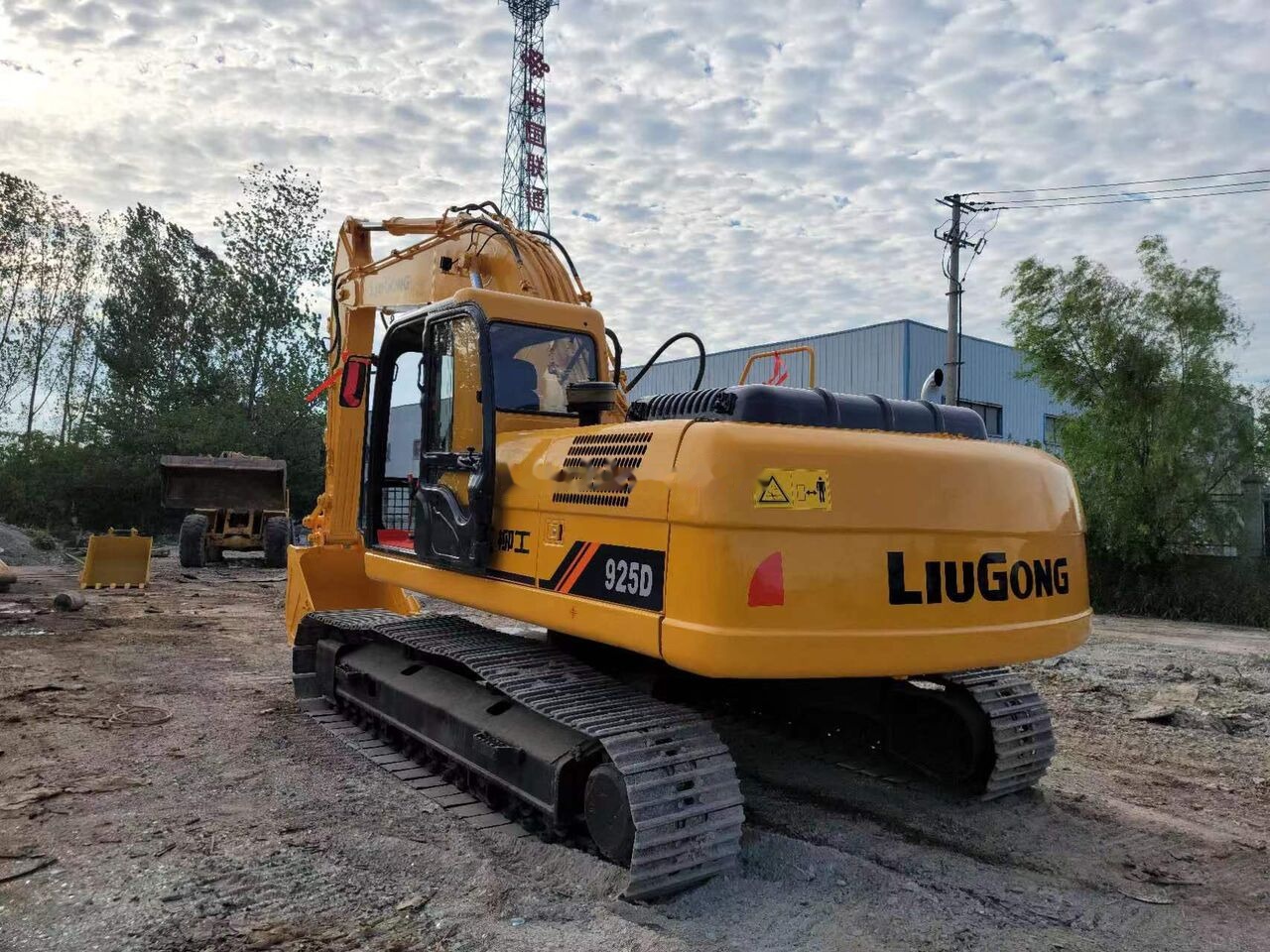 LiuGong 925D - حفار زحاف: صورة 3 LiuGong 925D - حفار زحاف: صورة 3