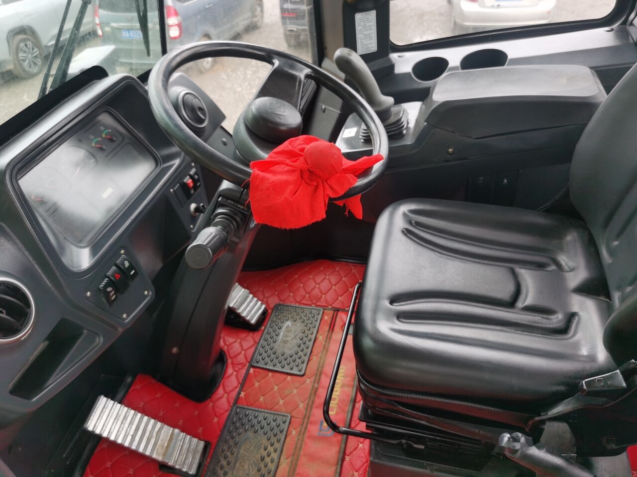 LiuGong CLG 856H - اللودر بعجل: صورة 5 LiuGong CLG 856H - اللودر بعجل: صورة 5