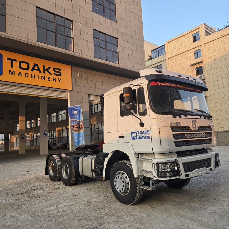 SHACMAN F3000 - وحدة جر: صورة 1 SHACMAN F3000 - وحدة جر: صورة 1