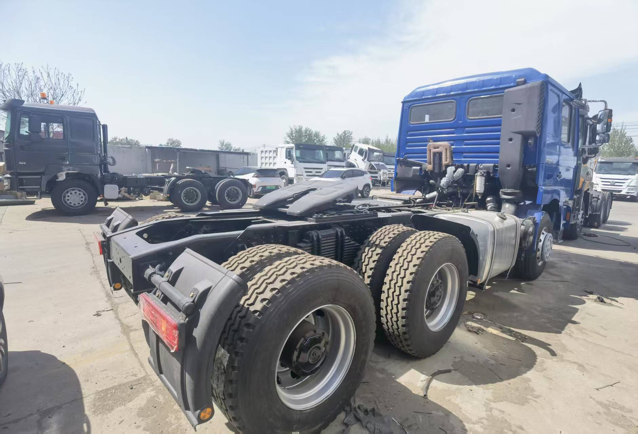 وحدة جر Shacman F3000 6*4 tractor: صورة 8