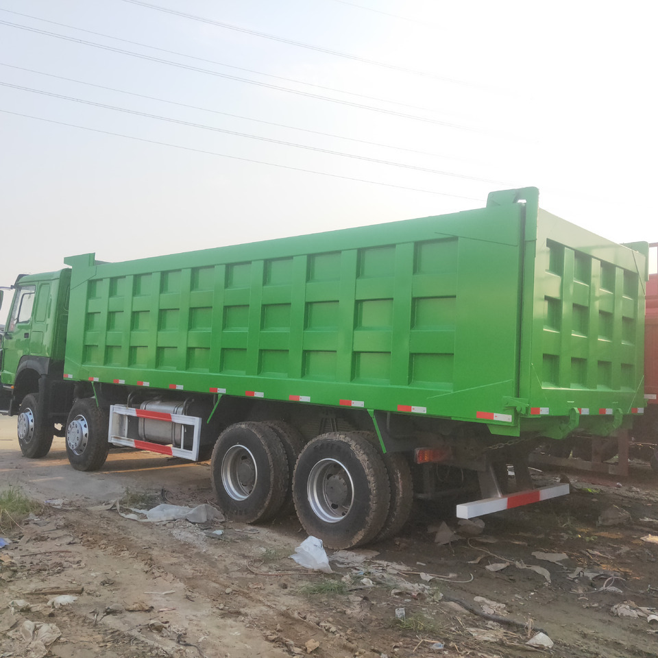 Sinotruk HOWO 371 8*4 Dump truck - شاحنة قلاب: صورة 2 Sinotruk HOWO 371 8*4 Dump truck - شاحنة قلاب: صورة 2