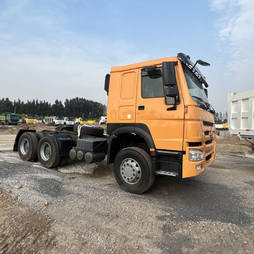 Sinotruk HOWO 371 Tractor - وحدة جر: صورة 5 Sinotruk HOWO 371 Tractor - وحدة جر: صورة 5