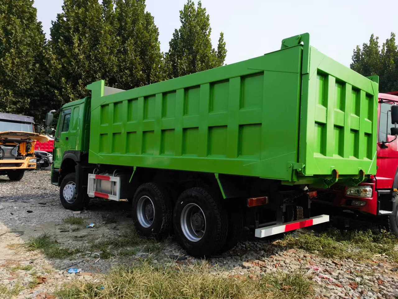 Sinotruk HOWO 6*4 Dump truck - شاحنة قلاب: صورة 5 Sinotruk HOWO 6*4 Dump truck - شاحنة قلاب: صورة 5