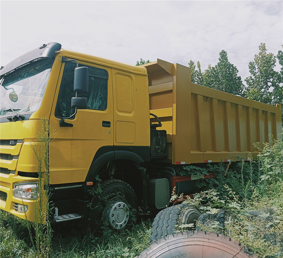 Sinotruk HOWO 6*4 Dump truck - شاحنة قلاب: صورة 3 Sinotruk HOWO 6*4 Dump truck - شاحنة قلاب: صورة 3