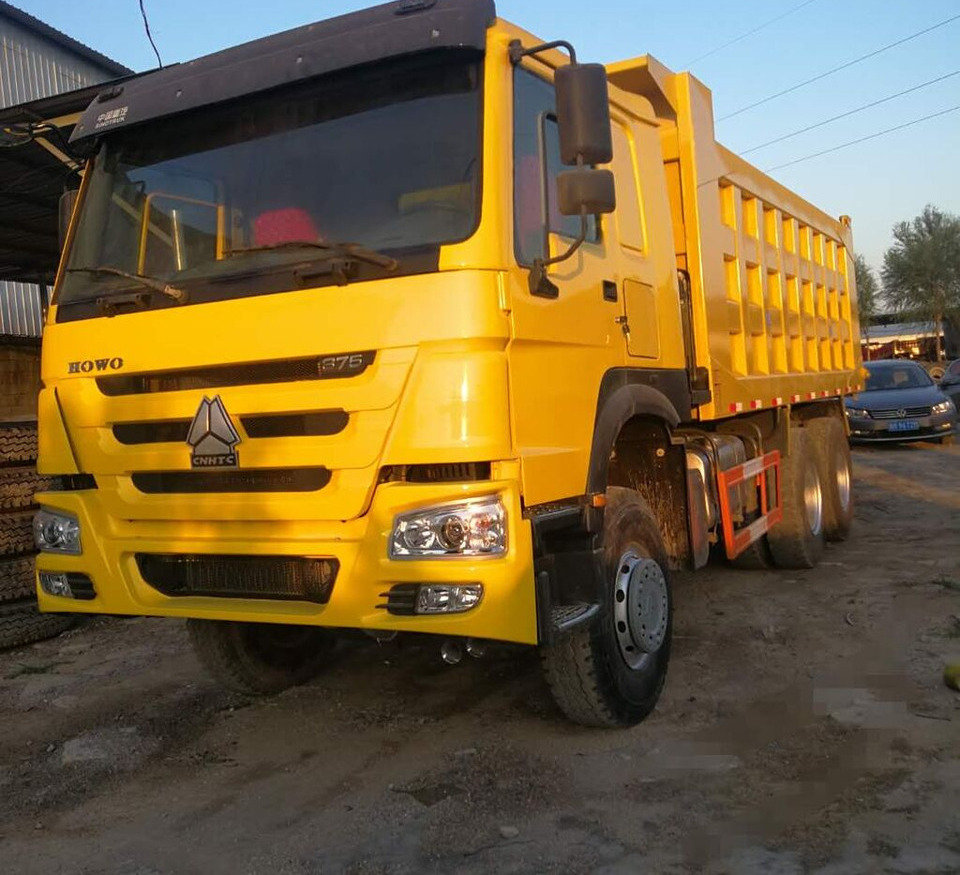 Sinotruk HOWO 6*4 Dump turck - شاحنة قلاب: صورة 4 Sinotruk HOWO 6*4 Dump turck - شاحنة قلاب: صورة 4