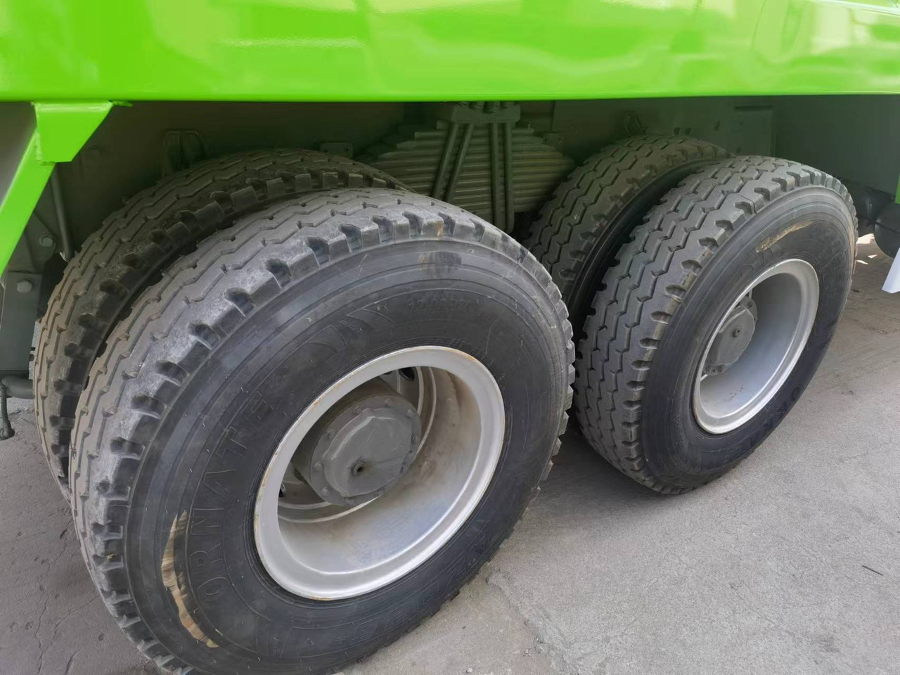 Sinotruk HOWO 8*4 Dump truck - شاحنة قلاب: صورة 2 Sinotruk HOWO 8*4 Dump truck - شاحنة قلاب: صورة 2