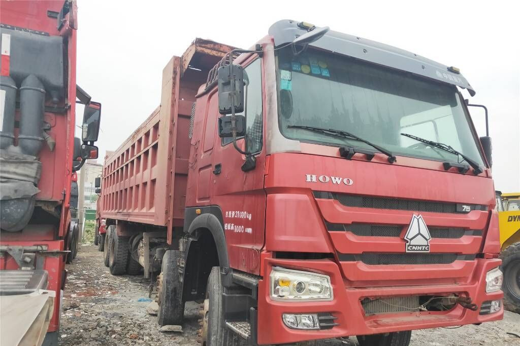 Sinotruk Howo - شاحنة قلاب: صورة 3 Sinotruk Howo - شاحنة قلاب: صورة 3