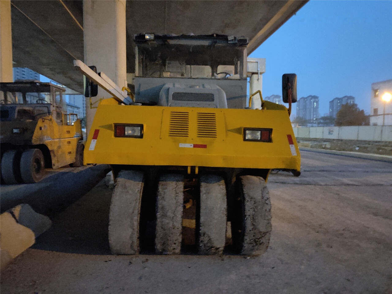 XCMG XP302 - مدحلة هوائية: صورة 1 XCMG XP302 - مدحلة هوائية: صورة 1
