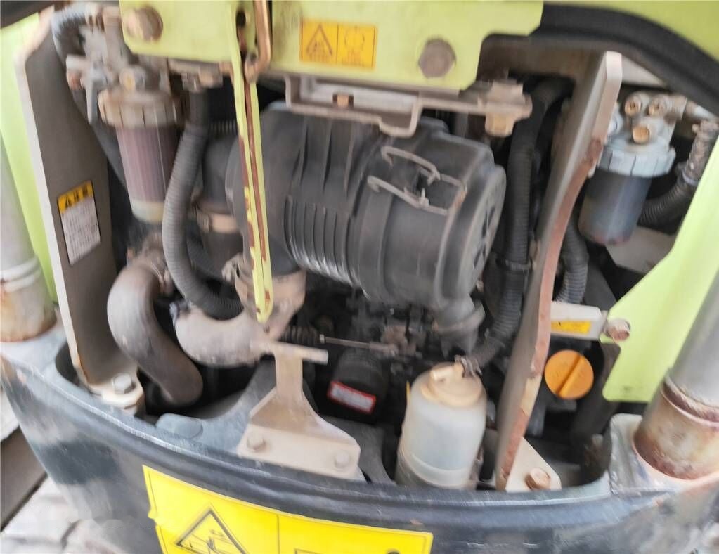 Yanmar Vio 17 - حفارة مُصَّغرة: صورة 5 Yanmar Vio 17 - حفارة مُصَّغرة: صورة 5