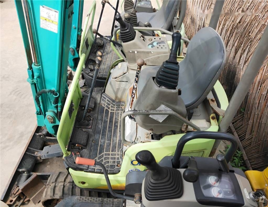 Yanmar Vio 17 - حفارة مُصَّغرة: صورة 4 Yanmar Vio 17 - حفارة مُصَّغرة: صورة 4
