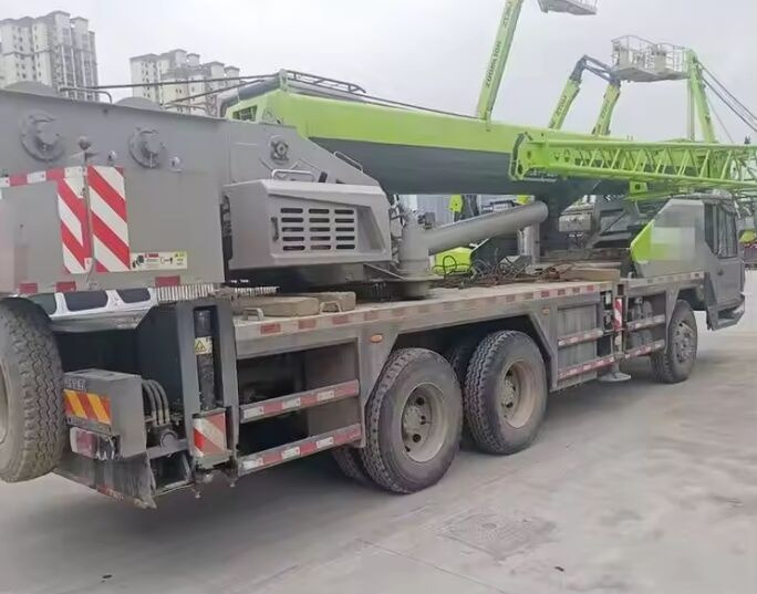 Zoomlion ZTC250-1 - موبايل كرين: صورة 3 Zoomlion ZTC250-1 - موبايل كرين: صورة 3