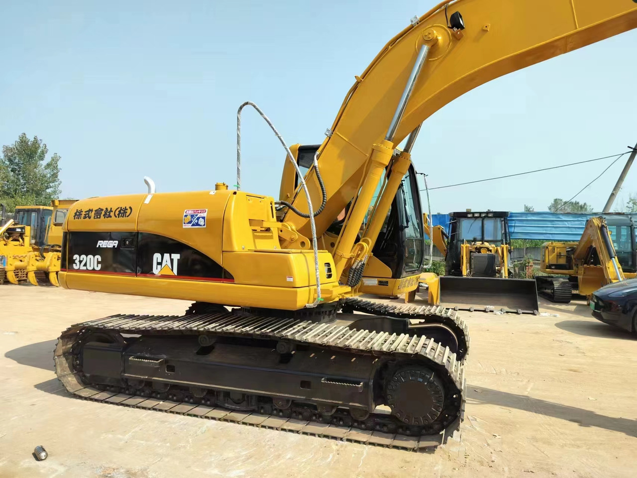 Caterpillar 320C - حفار زحاف: صورة 2 Caterpillar 320C - حفار زحاف: صورة 2
