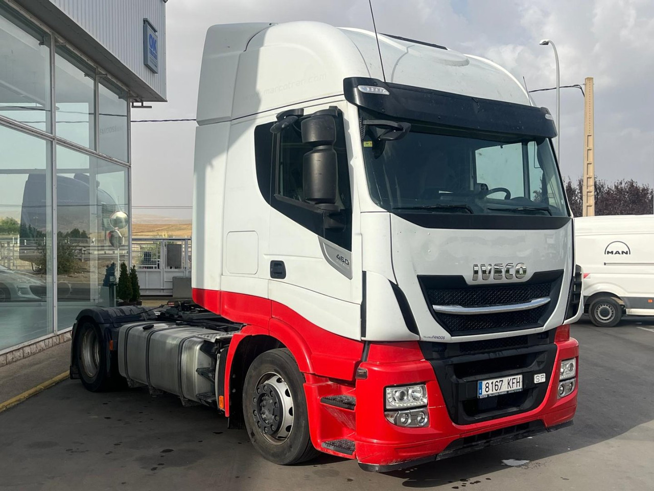 Cabeza Tractora IVECO 460 AUTOMATICO CON INTARDER - وحدة جر: صورة 3 Cabeza Tractora IVECO 460 AUTOMATICO CON INTARDER - وحدة جر: صورة 3