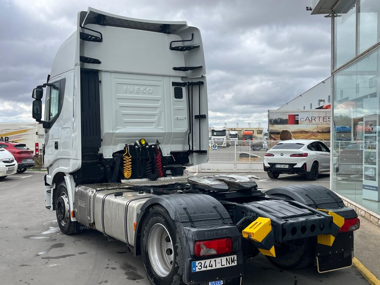 Cabeza Tractora IVECO 460 AUTOMATICO CON INTARDER - وحدة جر: صورة 4 Cabeza Tractora IVECO 460 AUTOMATICO CON INTARDER - وحدة جر: صورة 4