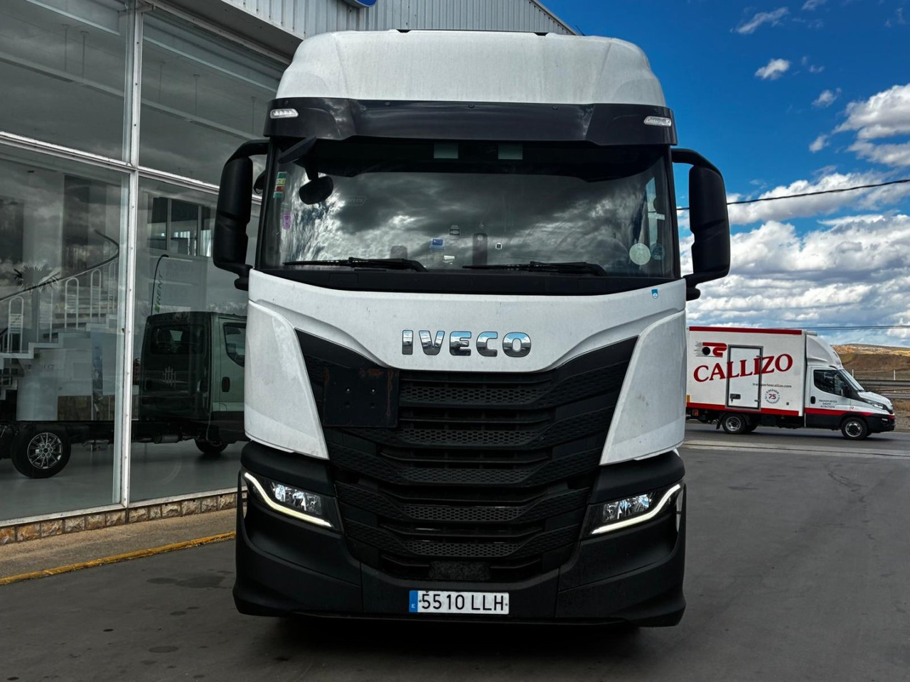 Cabeza Tractora IVECO 460 AUTOMATICO INTARDER ADR - وحدة جر: صورة 2 Cabeza Tractora IVECO 460 AUTOMATICO INTARDER ADR - وحدة جر: صورة 2