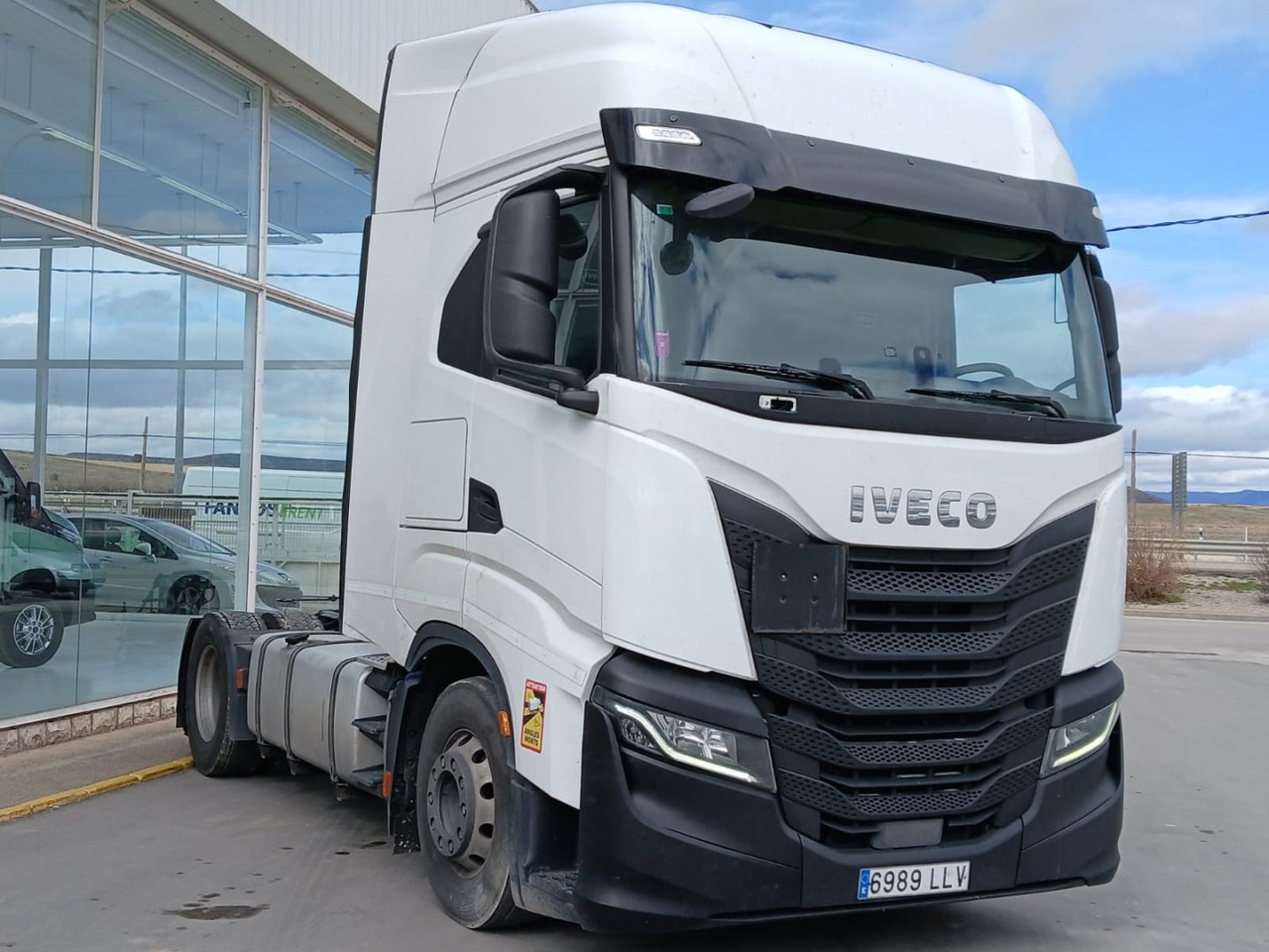 Cabeza Tractora IVECO 460 AUTOMATICO INTARDER ADR - وحدة جر: صورة 3 Cabeza Tractora IVECO 460 AUTOMATICO INTARDER ADR - وحدة جر: صورة 3