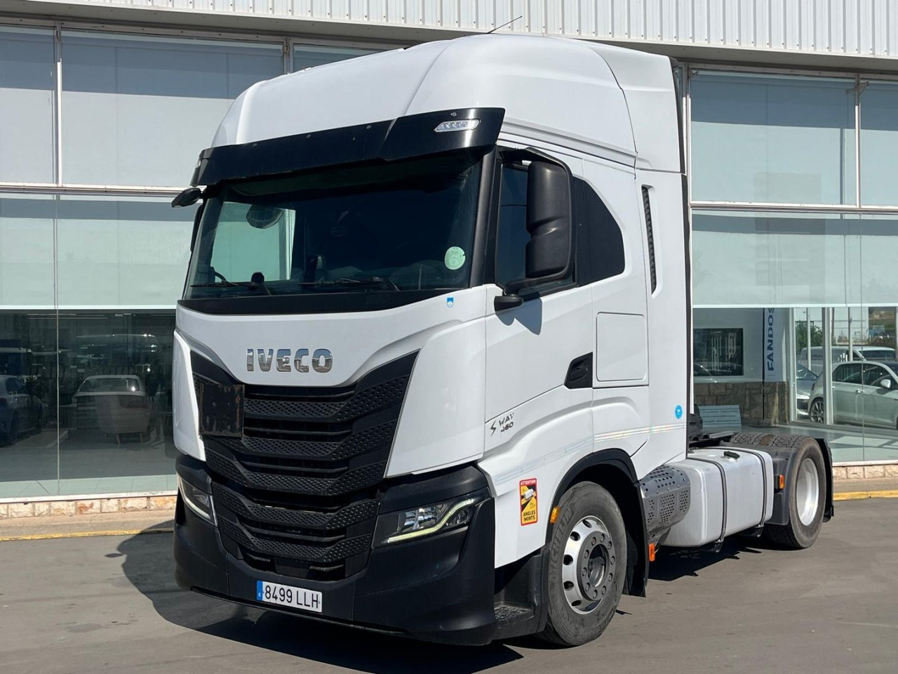 Cabeza Tractora IVECO 460 AUTOMATICO INTARDER ADR - وحدة جر: صورة 1 Cabeza Tractora IVECO 460 AUTOMATICO INTARDER ADR - وحدة جر: صورة 1